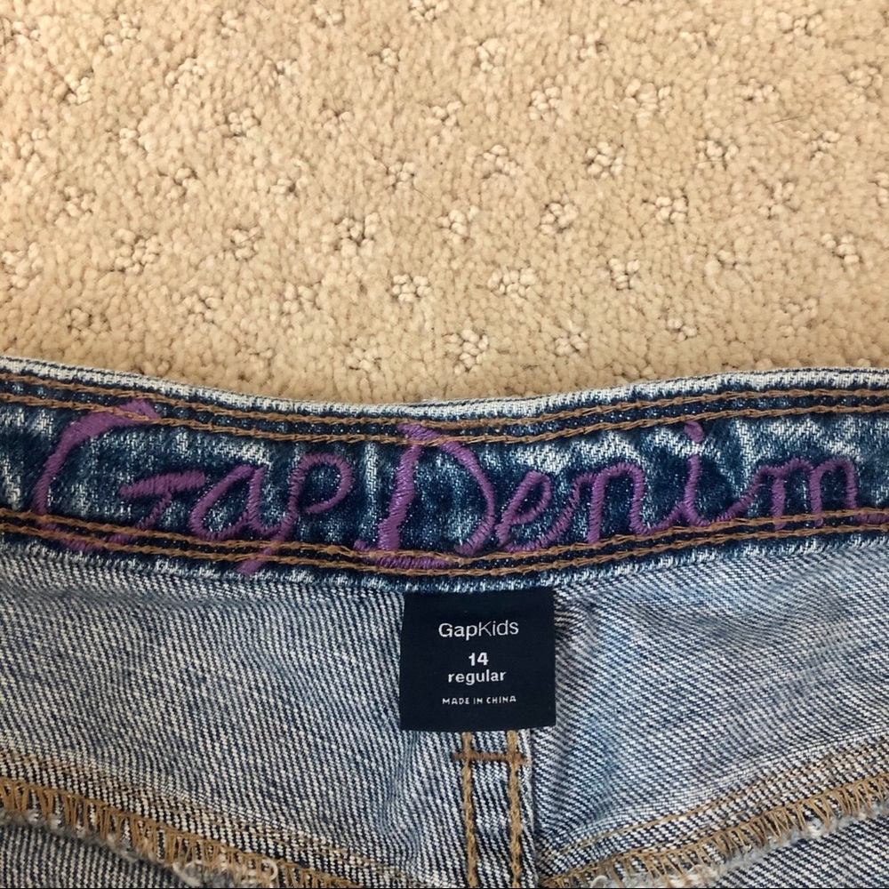 Gap Kids Embroidered Butterfly Denim Shorts - Picture 5 of 5